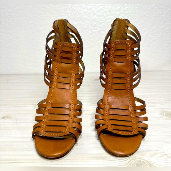 COACH LUCY Gladiator Boho Leather Size 7B Heel Brown Natural Open Toe Eventwear - Picture 1 of 8